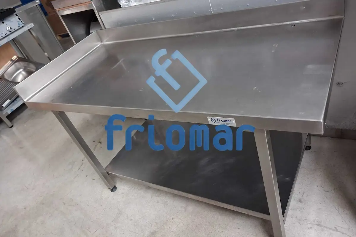 MESA TRABAJO MURAL ACERO INOX. DE 1550x700x850 MM