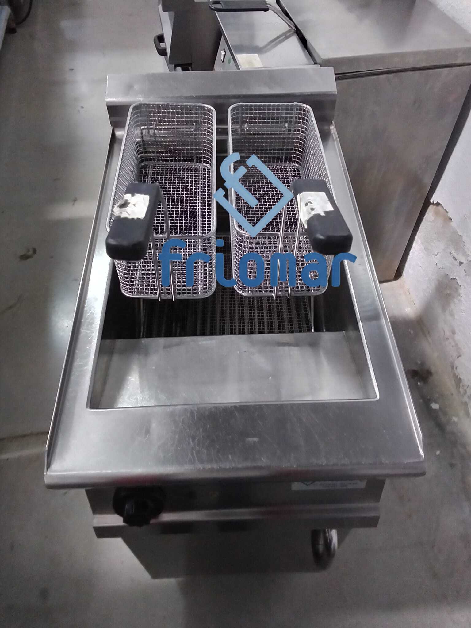 Freidora Electrica 25 Litros Con Mueble Trifasica - Imagen 2